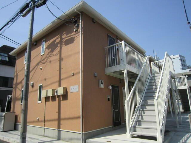 新宿区西早稲田２丁目のアパート