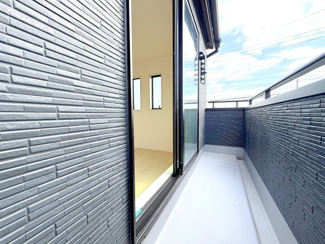 福生市熊川　新築戸建のバルコニー