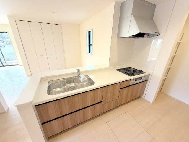 福生市熊川　新築戸建のキッチン