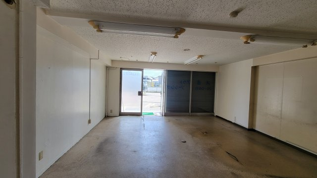 読売高野ビルの内装