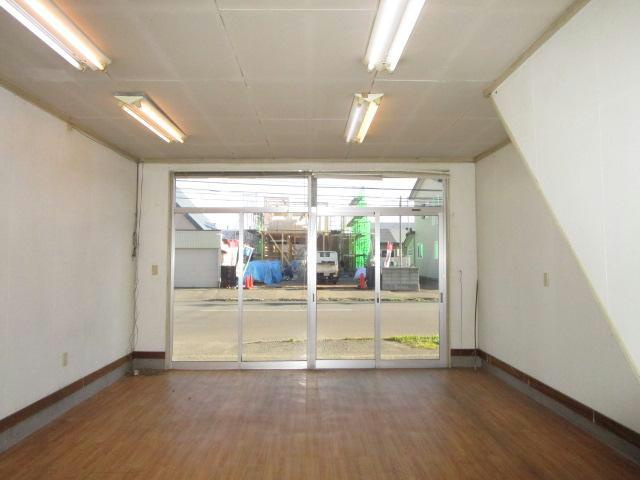 双葉町10-20貸店舗のその他