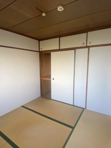 夢前台ハイツの和室