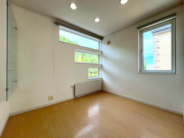 清田8条1丁目の洋室|洋室（3）！

