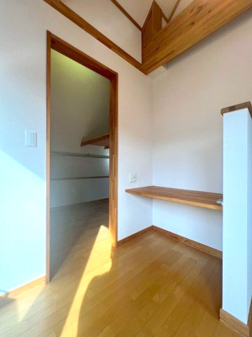 清田10条3丁目の収納|ウォークインクローゼット完備！