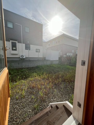 清田10条3丁目の庭|BBQやお子様用のビニールプールで水遊びなども楽しめるお庭付き！