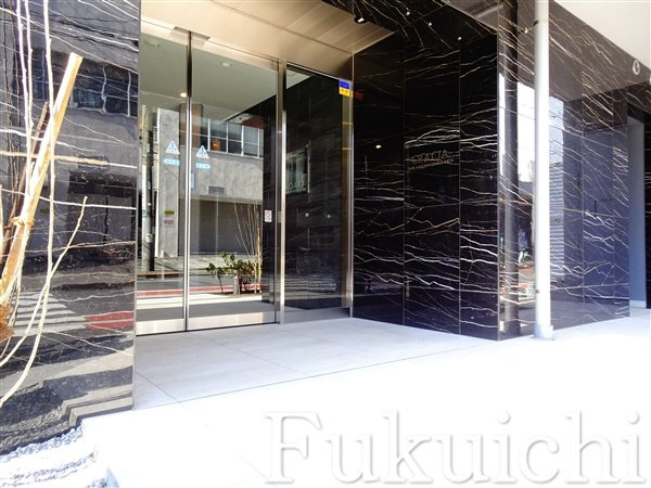 クレイシアIDZ学芸大学（アイズ）のエントランス