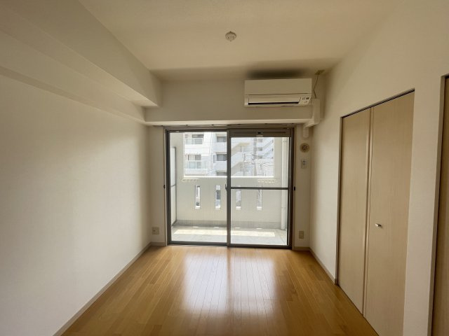 アンジェール高砂の居間・リビング