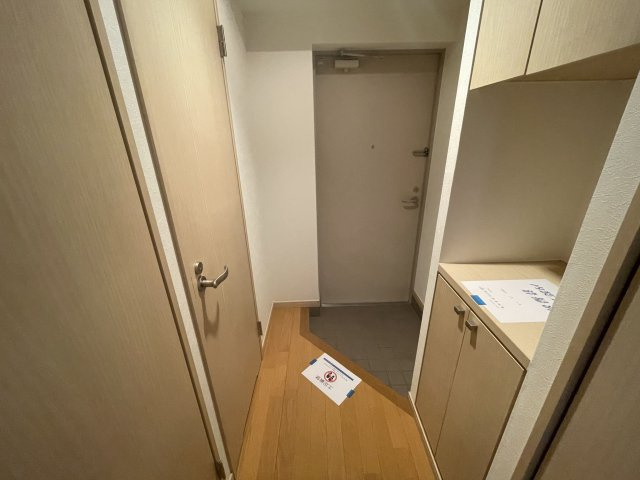 アンジェール高砂の玄関