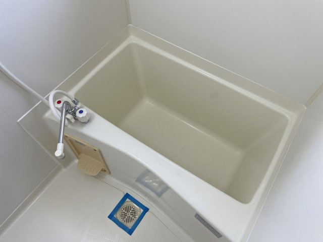 アンジェール高砂の浴室