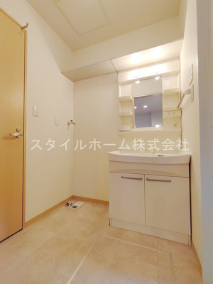 【洗面所】 | セルリアンコートE