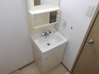 【洗面所】 | サンガーデンローズ