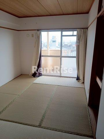 第2サンシャインマンションの和室