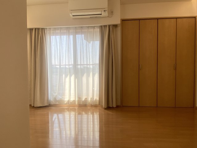 ISM Ⅱ（住居）の洋室