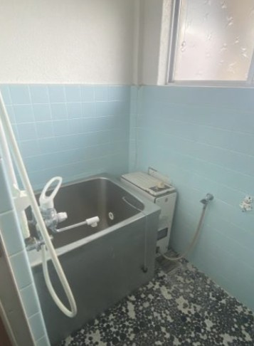 マンション8番館の浴室