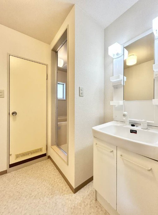 ウエストレイクの洗面所