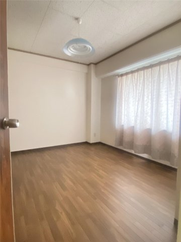 名古山プラザの居間・リビング