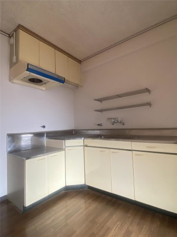 名古山プラザのキッチン