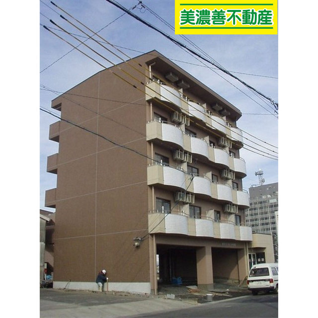 第五松波ビル東館の外観|外観