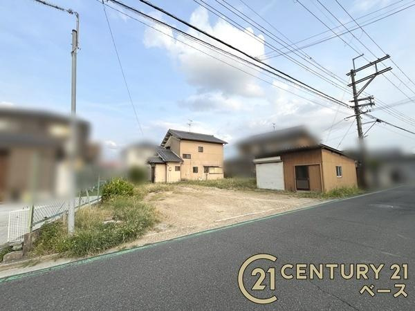 北葛城郡広陵町大字寺戸の売地の外観|■現地撮影写真■敷地面積広々１２２坪以上！コンビニまで徒歩２分！お気軽にお問い合わせください！