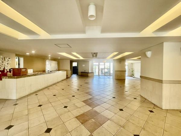 横浜市鶴見区獅子ケ谷１丁目の中古マンションのエントランス|エントランスにはオートロックがついており、防犯面も安心！
清掃も行き届いています
