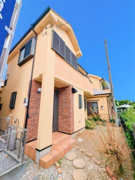 横浜市都筑区佐江戸町の中古一戸建の外観|周辺は生活利便施設が点在しています。
是非一度、現地へお越しください！
ご自宅までの送迎も可能です！
