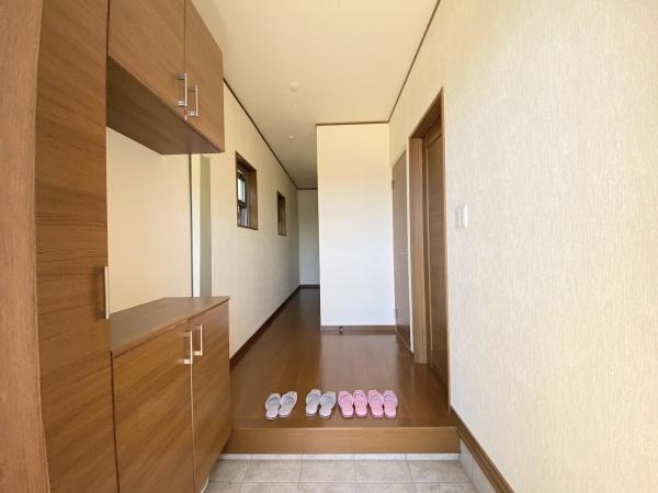 【玄関】 | 明石市朝霧東町　中古戸建