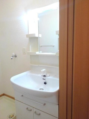 【洗面所】 | ラ・フォレスタＲＹＵ・Ｅ