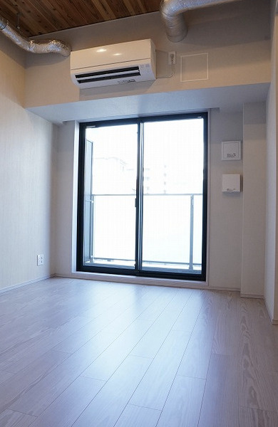 ザ・パークハビオＳＯＨＯ大手町の居間・リビング