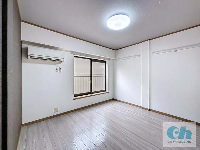 メゾンボヌール 203号室の居間・リビング