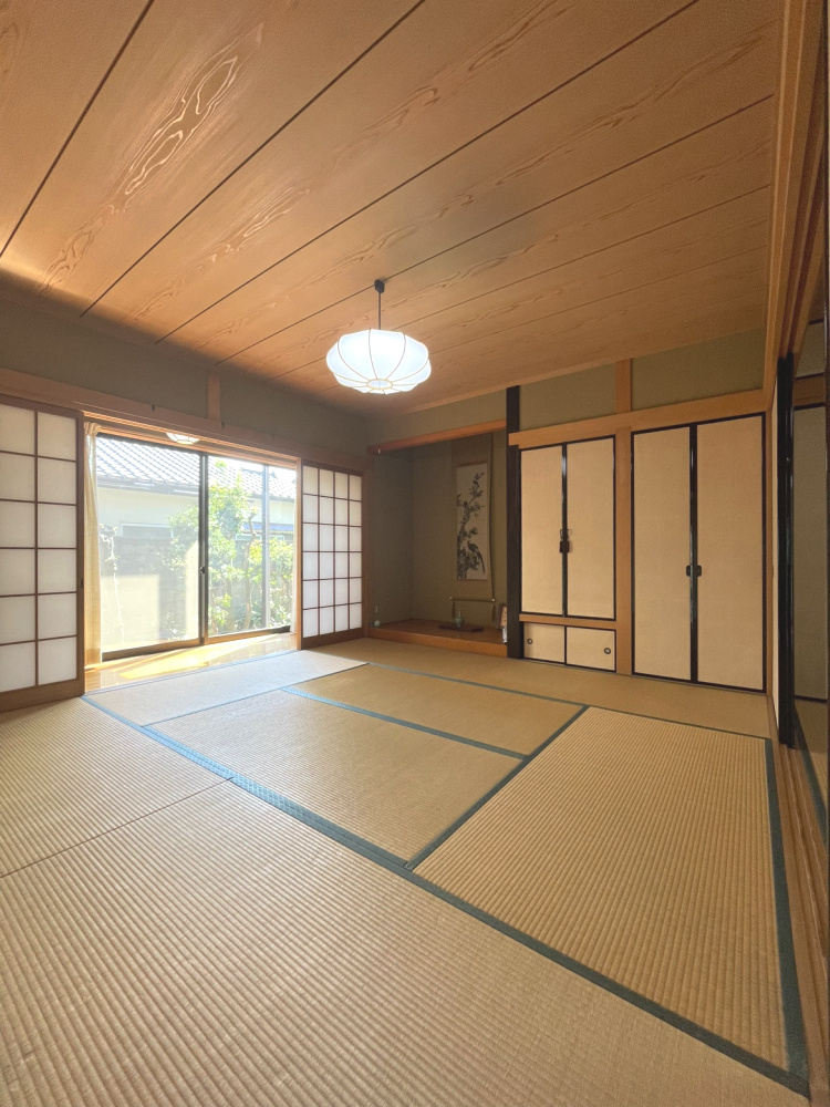 上之町2丁目　戸建の和室|1階和室（約8.0帖）