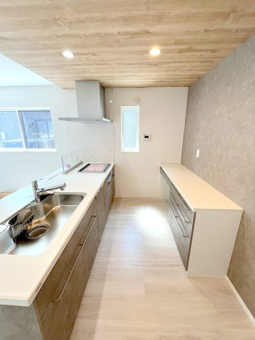 福生市福生全3棟　新築分譲のキッチン