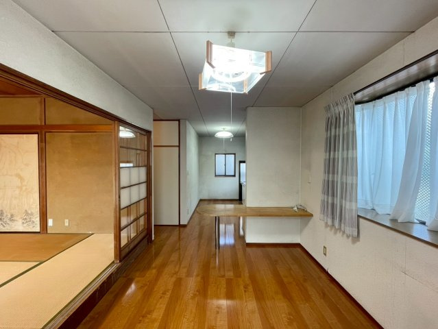 【居間・リビング】 | 前橋市北代田町　中古住宅