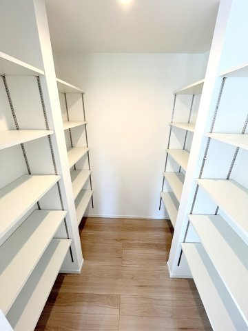 福生市福生全3棟　新築分譲の収納