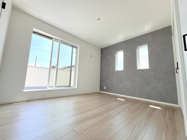 福生市福生全3棟　新築分譲の洋室