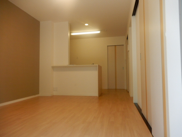 サンモール金ヶ崎の居間・リビング