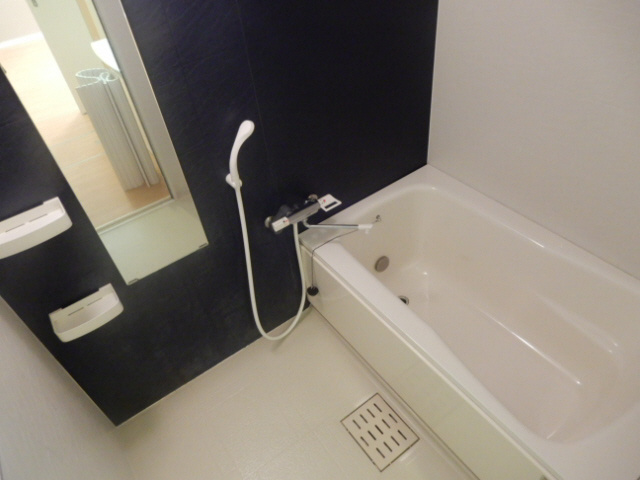 サンモール金ヶ崎の浴室