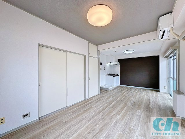 スターマンション 301号室