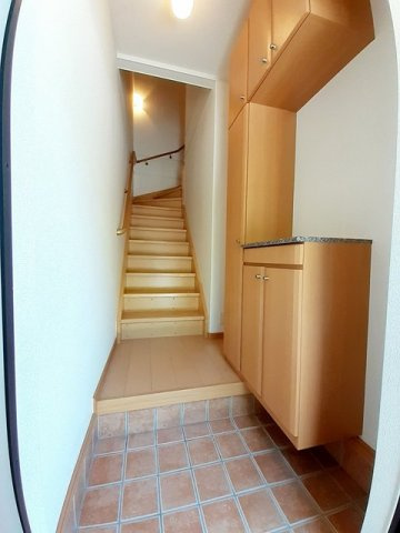 クラッセ壱番館の玄関