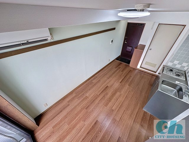 K-BLDG（K-ビルディング）305号室の居間・リビング