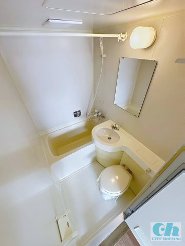 K-BLDG（K-ビルディング）305号室の浴室