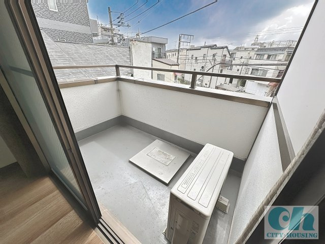 K-BLDG（K-ビルディング）305号室のバルコニー