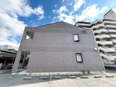 【外観】 | サンクチュアリー | 外観写真（昼）