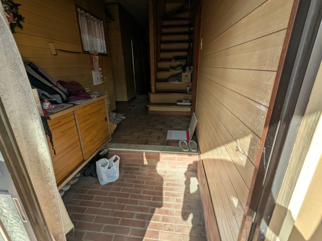 中古戸建　安中市松井田町八城　の玄関|玄関です