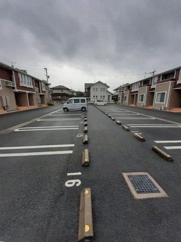 クレールⅡ　Ａの駐車場