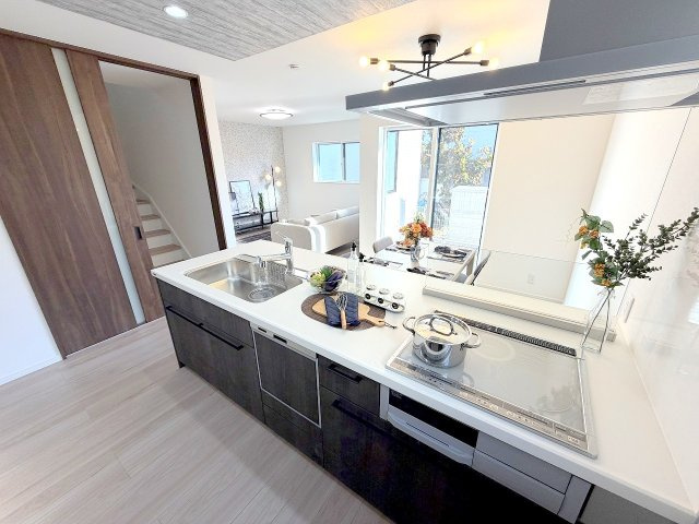 福生市福生全3棟　新築分譲の外観