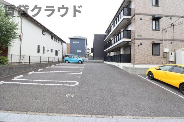リビングタウンおゆみ野の駐車場|駐車場です