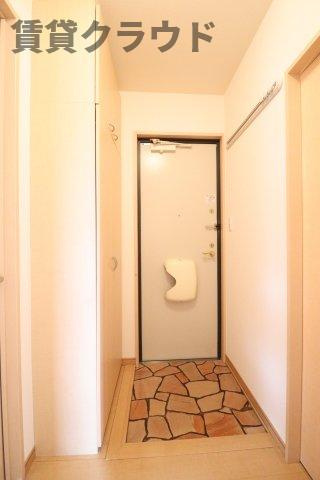 リビングタウンおゆみ野の玄関|シンプルで使いやすい玄関です