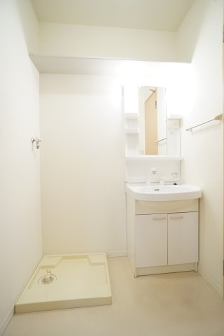 カーサ西船の洗面所|洗面台はマストアイテム♪※同建物・同間取・別部屋の写真です。