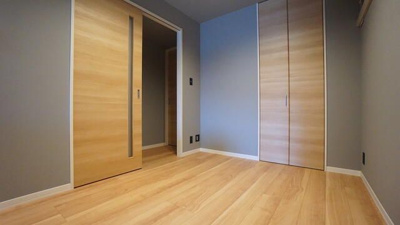 【寝室】 | ステラヒルズ | 落ち着いた色調の寝室です