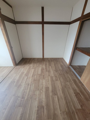 【洋室】 | 寝屋川初町貸家